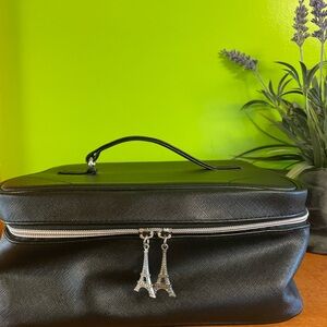 LANCÔME Beautiful satin cosmetics purse for women